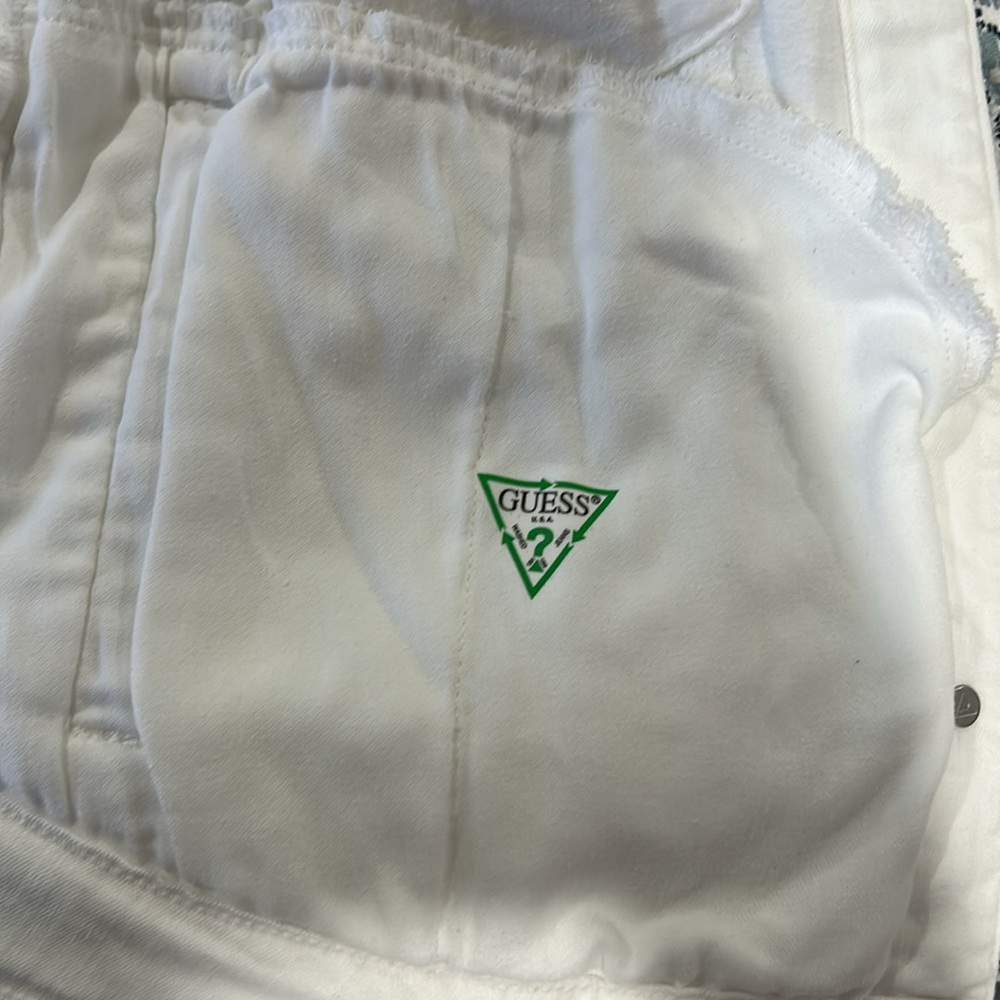Guess Women's Bright White Denim Jacket - Picture 6 of 6